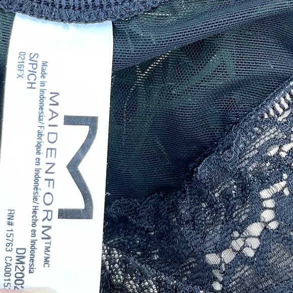 Maidenform Sensuously Shaping Wear Your Own Bra-Slip #DM2002, Beige, Black small - Picture 5 of 7